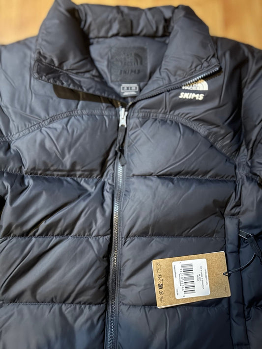 NORTH FACE X SKIMS 2000 Retro Nuptse Jacket in oynx size small IN HAND