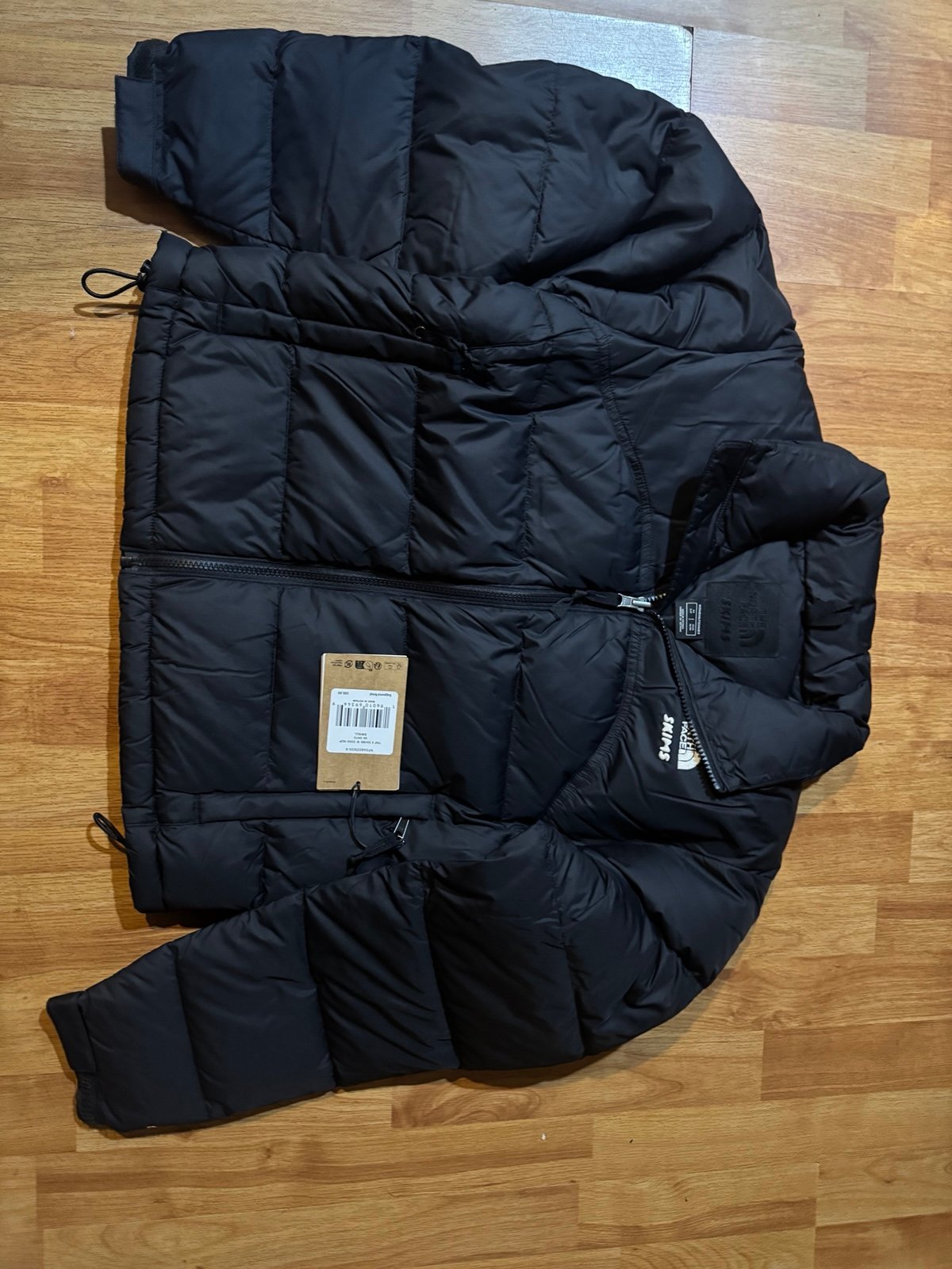 NORTH FACE X SKIMS 2000 Retro Nuptse Jacket in oynx size small IN HAND
