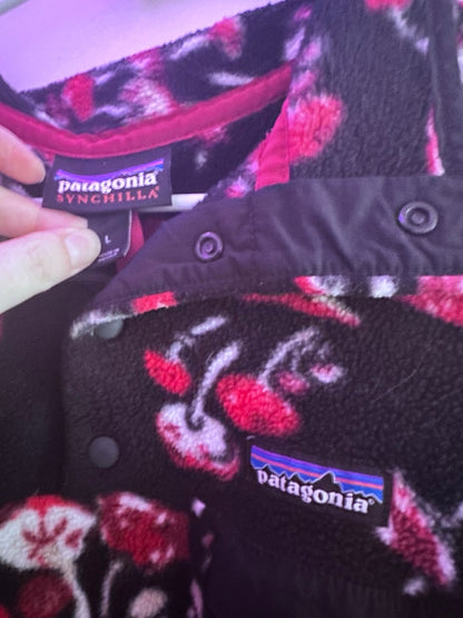 Patagonia Synchilla Mushroom Fleece - LARGE