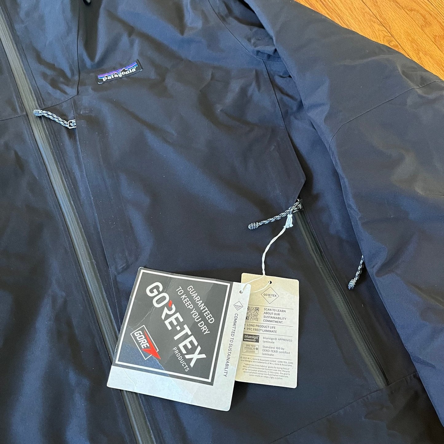 Men's Insulated Patagonia Gore Tex Storm Shift Jacket Black