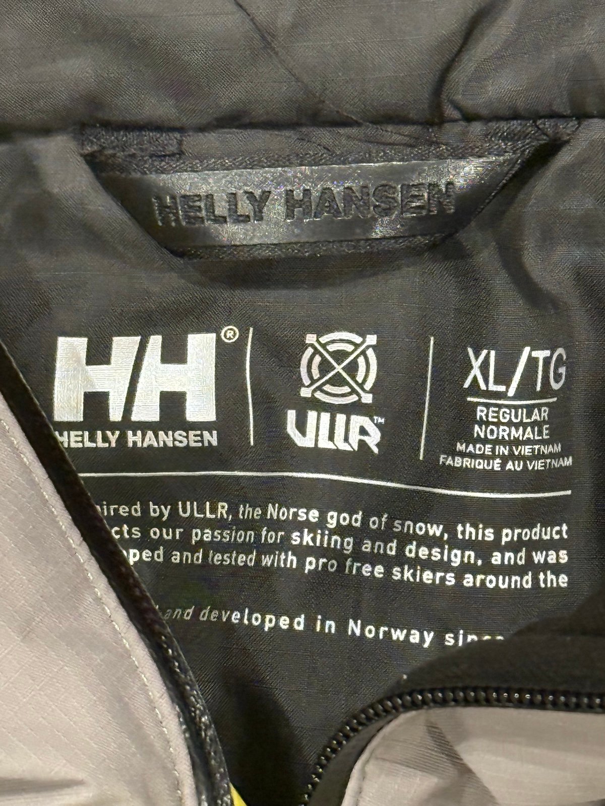Helly Hansen Powdreamer 2.0 Men's Winter Jacket Bright Moss X-Large XL New w/tag